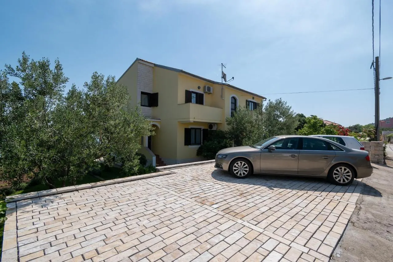 Apartments By The Sea Tkon, Pasman - 6262 Chorvatsko