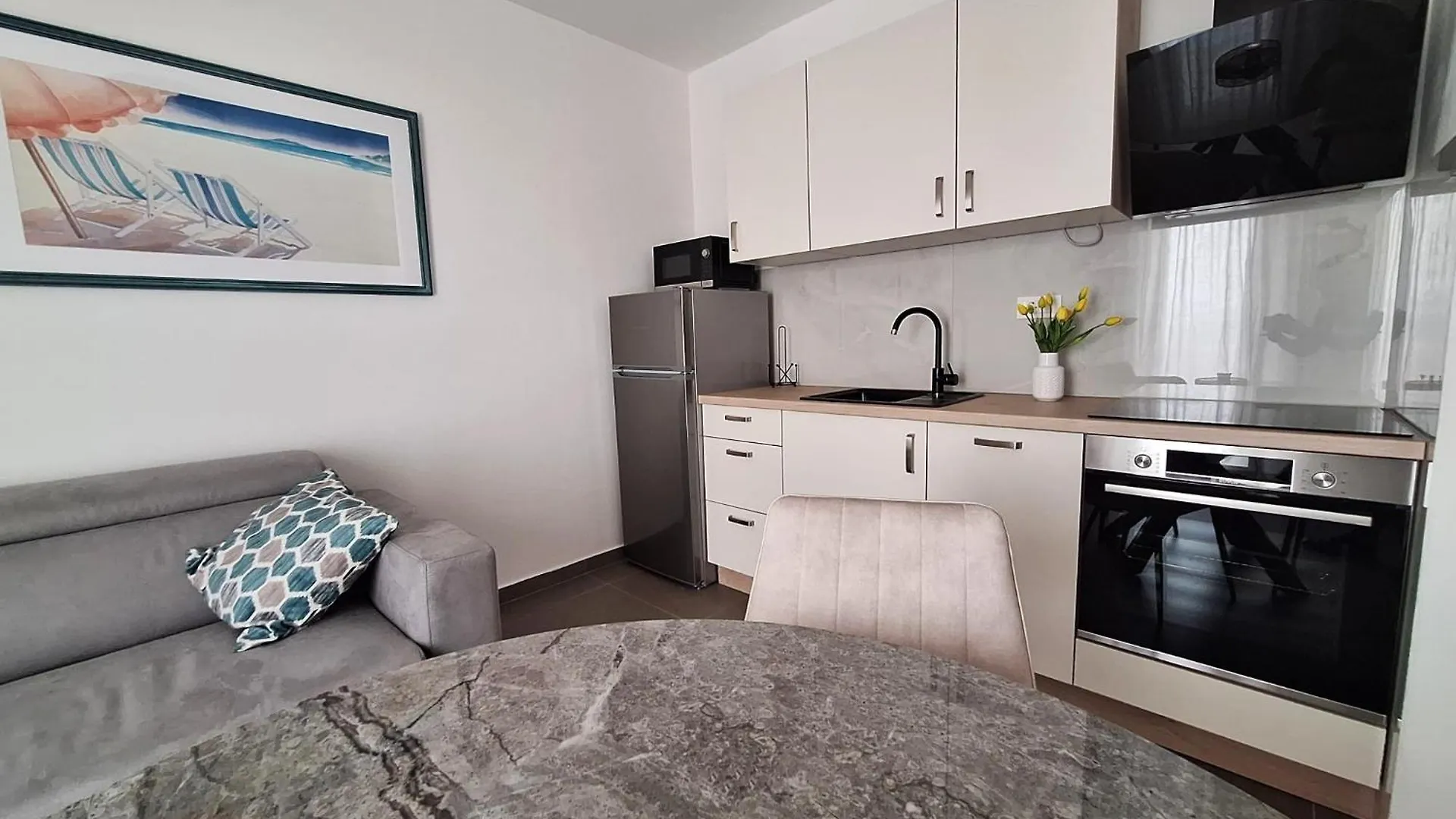 Apartments By The Sea Tkon, Pasman - 6262  Tkon
