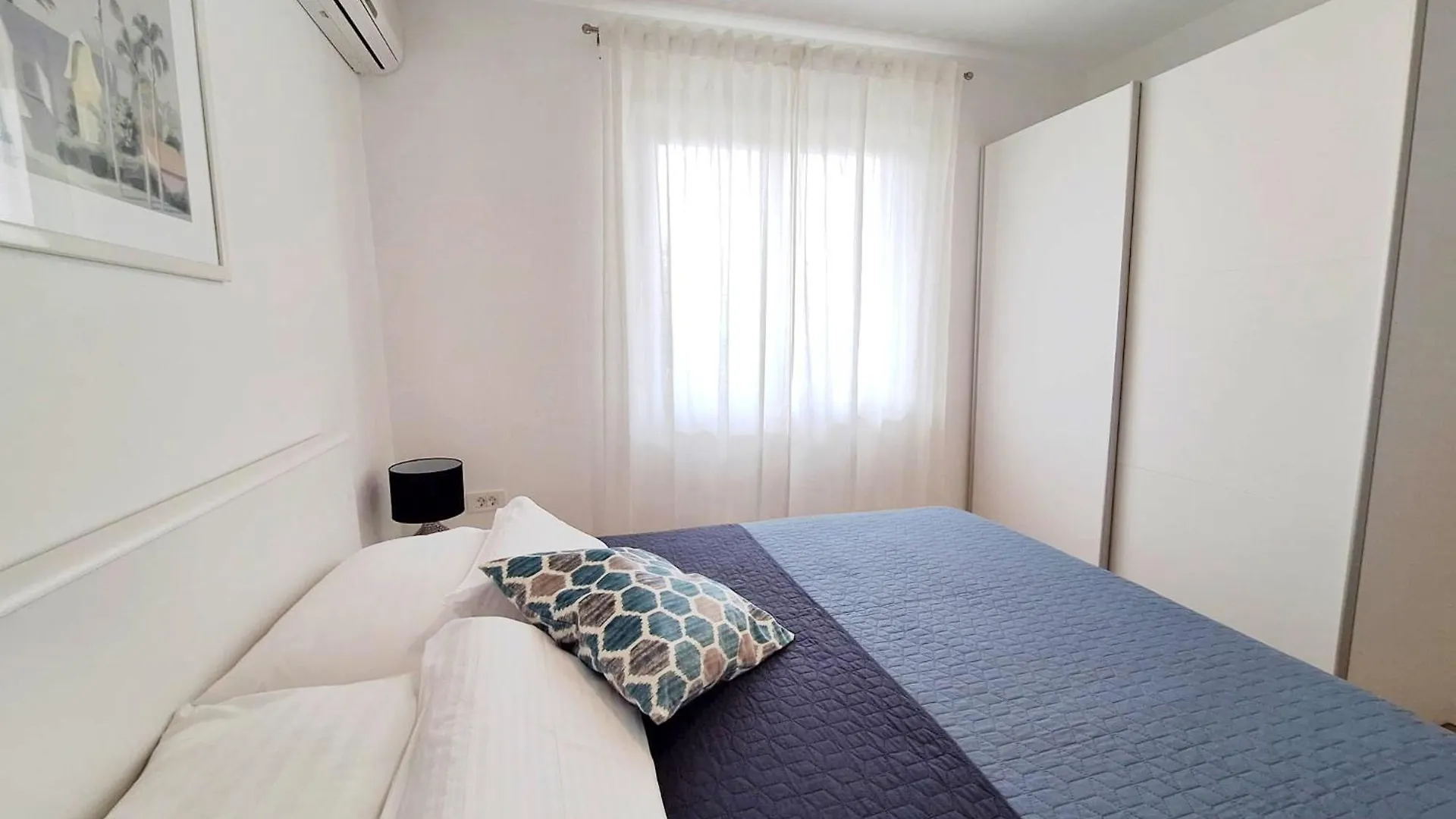 Apartments By The Sea Tkon, Pasman - 6262  Tkon